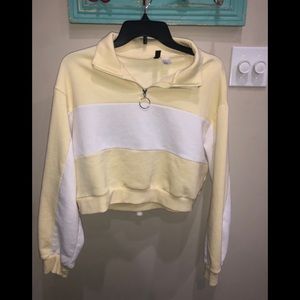 Yellow and white crop pullover